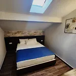 Hotel Sofa Kaleici